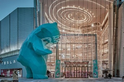 現(xiàn)代商場(chǎng)戶外不銹鋼切面熊雕塑定制