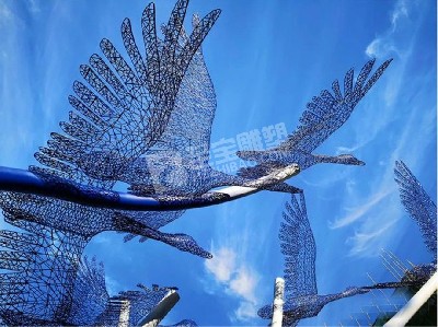 戶(hù)外大型公園鏤空大雁不銹鋼雕塑定制