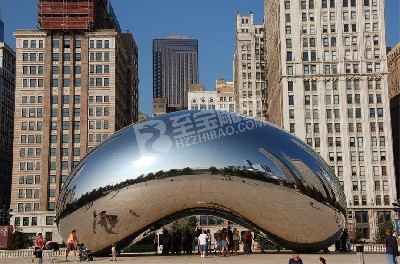 城市廣場(chǎng)鏡面創(chuàng)意弧形不銹鋼雕塑定制