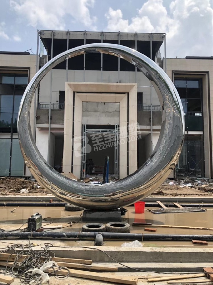 地產(chǎn)樓盤(pán)景觀(guān)圓環(huán)不銹鋼雕塑定制