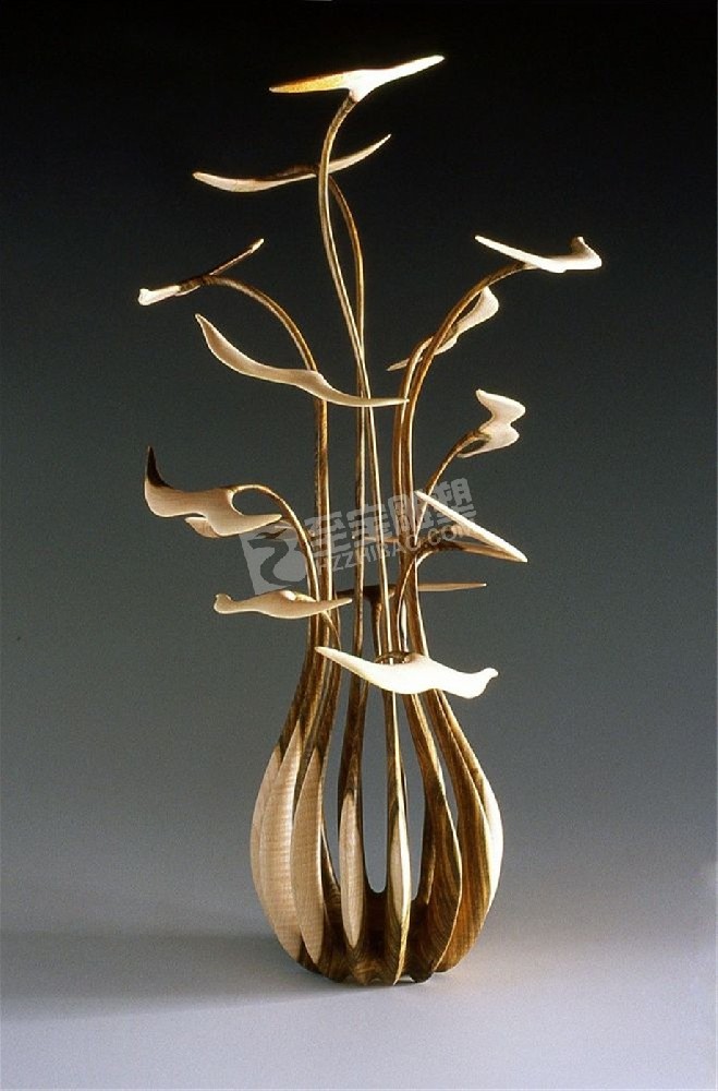 抽象地產創(chuàng)意雕塑設計